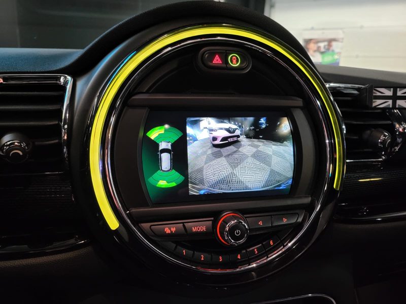 MINI CLUBMAN 1.5i 102cv Kensington BVA / TOIT OUVRANT/SIEGES CHAUFFANT/CAMERA DE RECUL