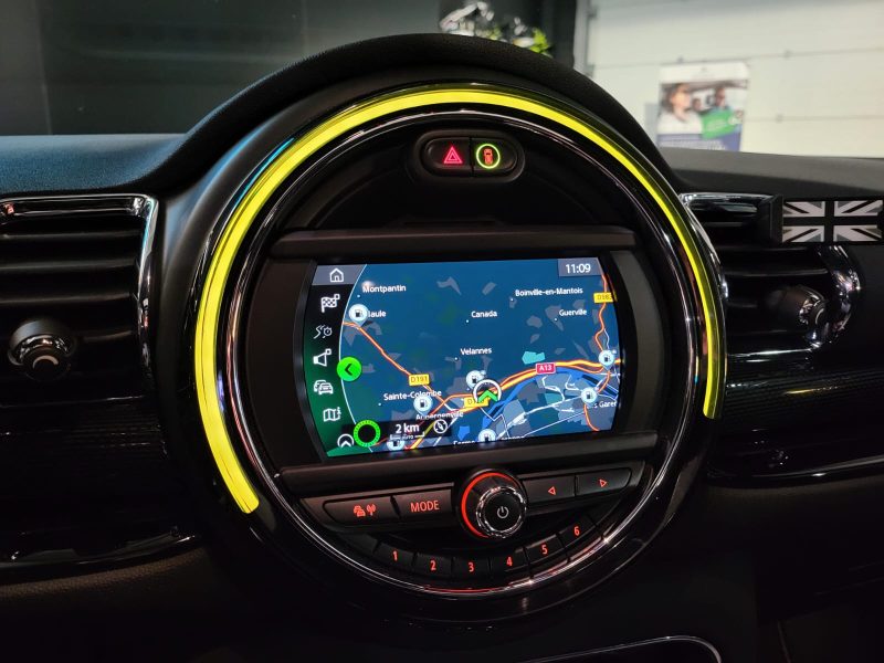 MINI CLUBMAN 1.5i 102cv Kensington BVA / TOIT OUVRANT/SIEGES CHAUFFANT/CAMERA DE RECUL