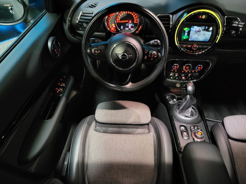MINI CLUBMAN 1.5i 102cv Kensington BVA / TOIT OUVRANT/SIEGES CHAUFFANT/CAMERA DE RECUL
