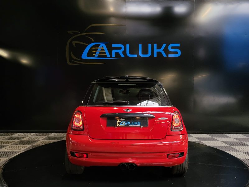 MINI JOHN COOPER WORKS 211cv R56 BVM6 JCW / SUIVI COMPLET / GPS / DOUBLE TOIT OUVRANT