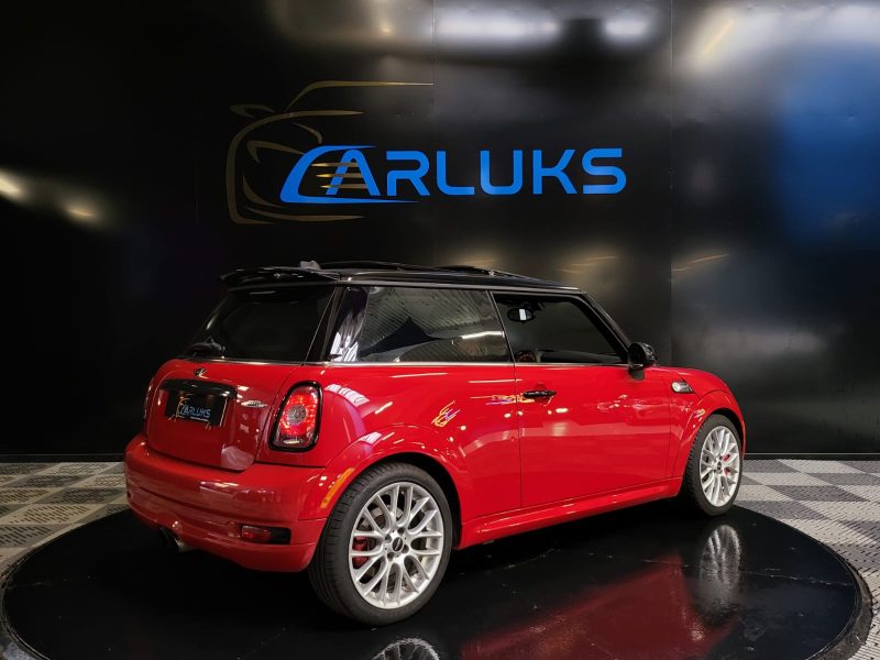 MINI JOHN COOPER WORKS 211cv R56 BVM6 JCW / SUIVI COMPLET / GPS / DOUBLE TOIT OUVRANT