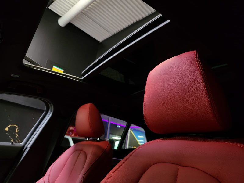 BMW X2 1.5 i 25e xDRIVE M SPORT 220CV / TOIT OUVRANT/SIEGES CHAUFFANTS/CAMERA DE RECUL/AFFICHAGE 