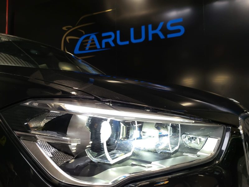 BMW X1 16D SDRIVE 116cv LOUNGE / ECLAIRAGE FULL LED / RADAR AV ET AR / HAYON ELECTRIQUE