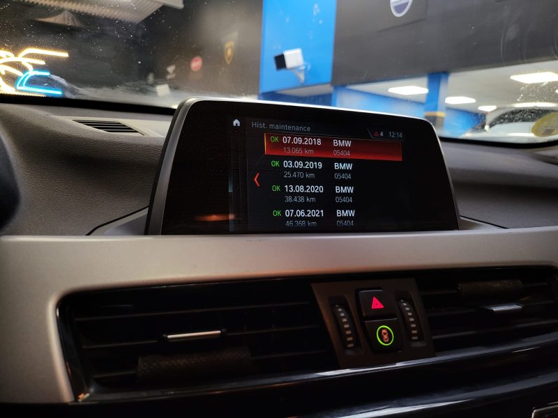 BMW X1 16D SDRIVE 116cv LOUNGE / ECLAIRAGE FULL LED / RADAR AV ET AR / HAYON ELECTRIQUE