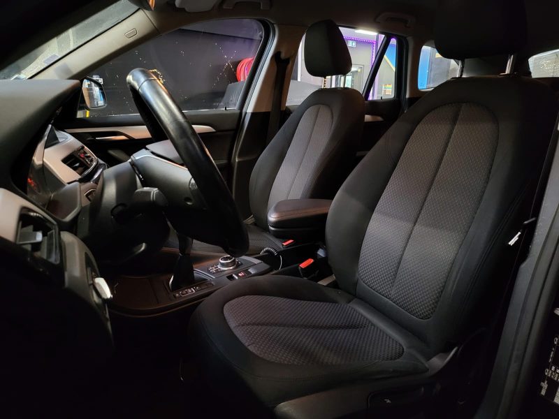 BMW X1 16D SDRIVE 116cv LOUNGE / ECLAIRAGE FULL LED / RADAR AV ET AR / HAYON ELECTRIQUE