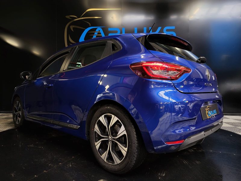 RENAULT CLIO V 1.6 E-TECH 140cv ZEN ANGLE MORT / VIRTUAL COCKPIT / DETECTEUR DE PANNEAUX / RADAR AR