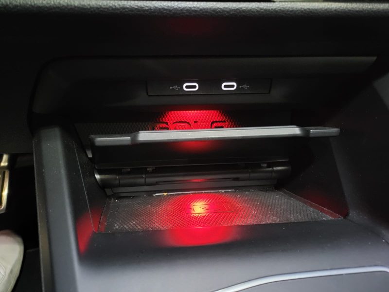 GTI Clubsport 2.0 TSI 300cv Edition 00045 DSG7 / AKRAPOVIC  / KEYLESS GO / TOIT OUVRANT / CAMERA / C