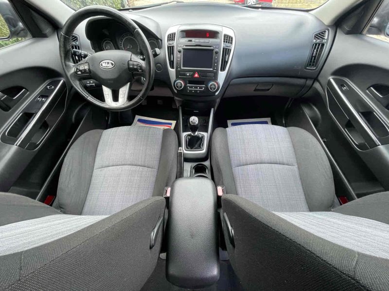 KIA CEE\'D SW 2012 1.6 CRDi 115cv