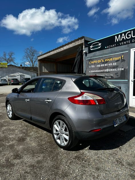 RENAULT MEGANE 3 TOMTOM 2011