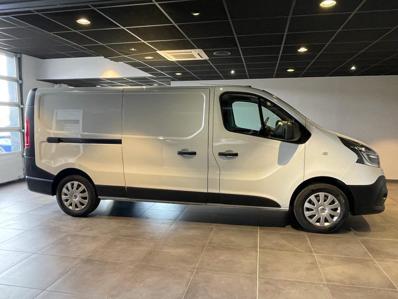 RENAULT  TRAFIC  2019