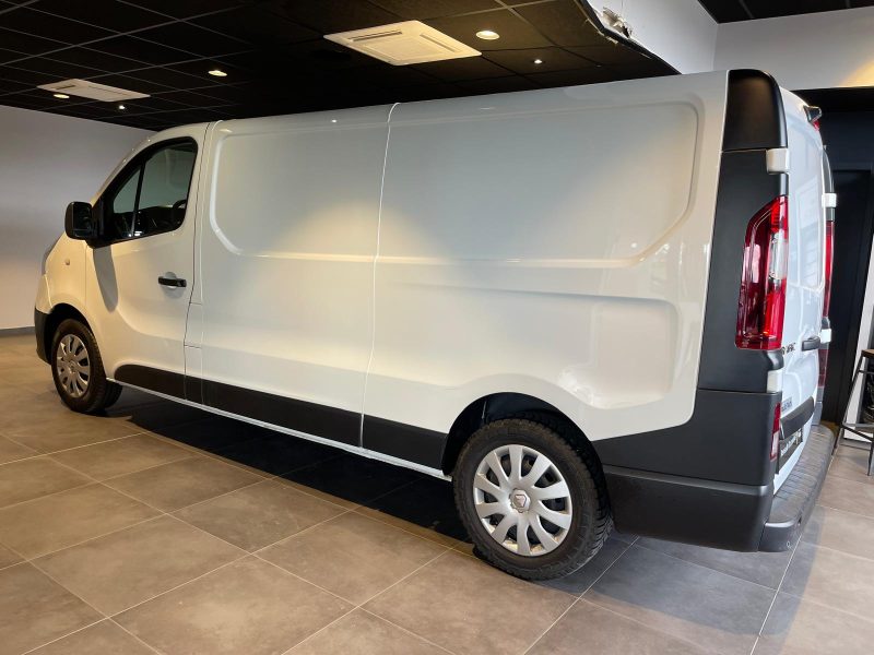 RENAULT  TRAFIC  2019