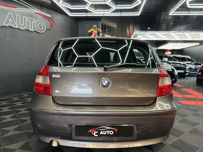 B.M.W. SERIE 1 2006