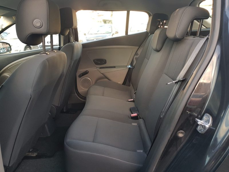 RENAULT MEGANE III 1.6i 100CV AUTHENTIQUE