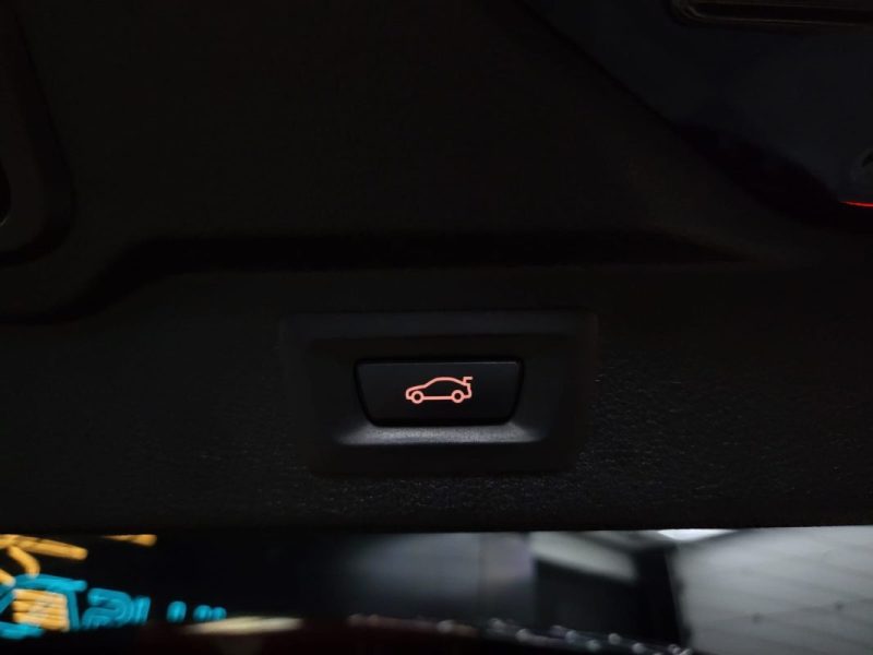 BMW X5 25d 231cv M-Sport xDrive BVA / TOIT OUVRANT/SIEGES A MEMOIRE/GPS/BLUETOOTH