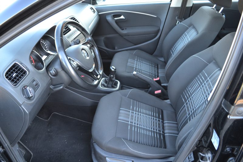 VOLKSWAGEN POLO V 1.0 60 Lounge