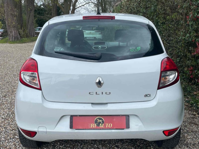 RENAULT CLIO III 2011 1.5 dCi 68cv