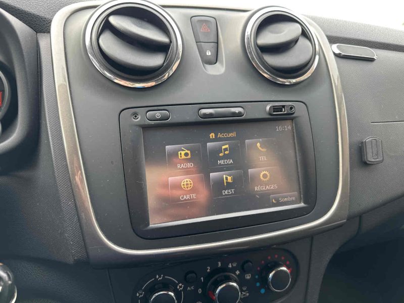 DACIA SANDERO II 2015