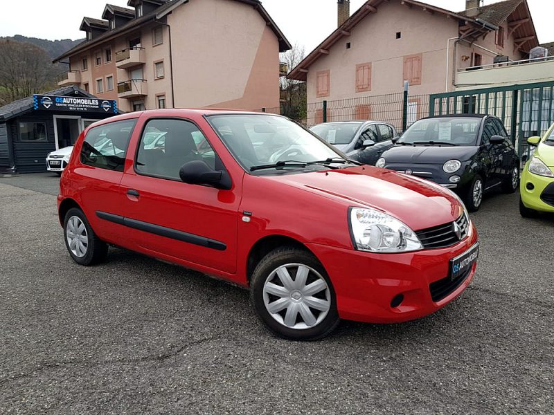 RENAULT CLIO II 1.2i 75CV CAMPUS