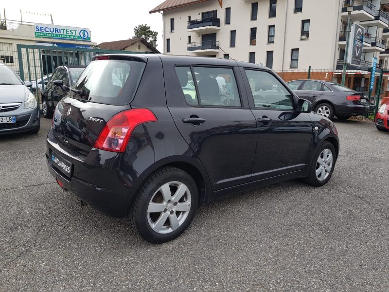 SUZUKI SWIFT II 1.3 VVT 92GL