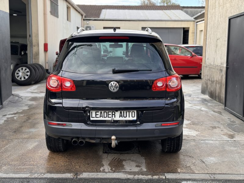Volkswagen Tiguan 2.0 TSI Sport & 4Motion payez en 4X