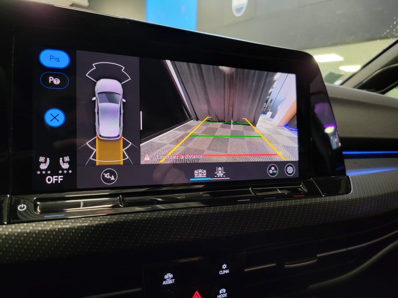 VOLKSWAGEN GOLF VIII R 2.0 TSI 320cv PERFORMANCE SUIVI COMPLET VW / PAS DE MALUS / LIGNE AKRAPOVIC /