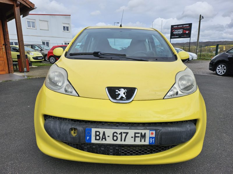 PEUGEOT 107 1.4L HDi 54cv URBAN / REVISER_GARANTIE