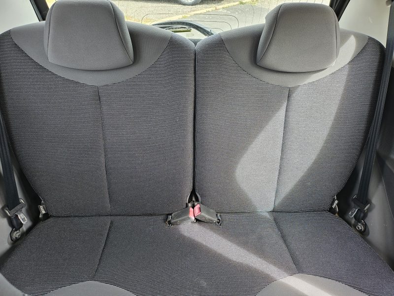 PEUGEOT 107 1.4L HDi 54cv URBAN / REVISER_GARANTIE