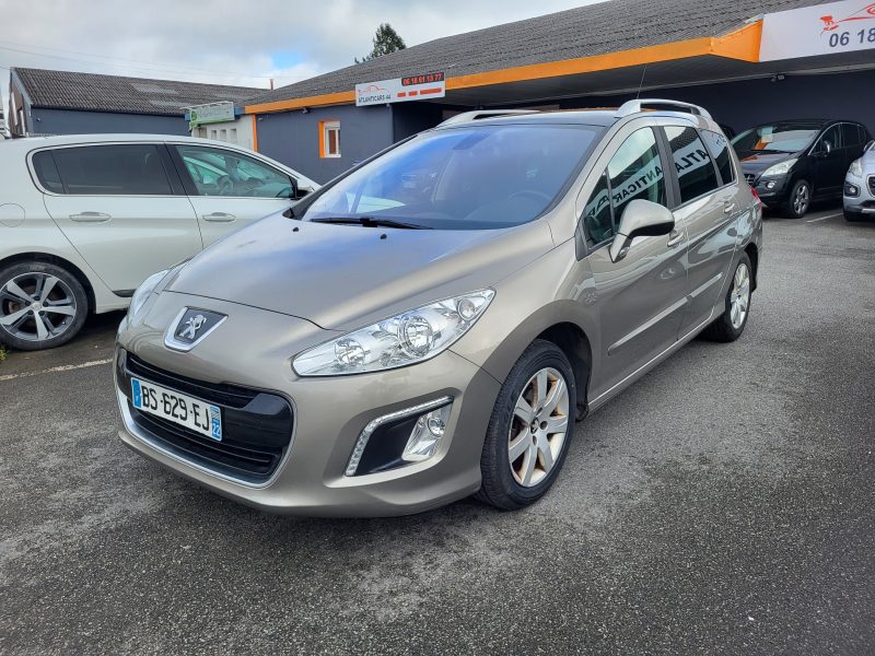 PEUGEOT 308 SW  2011