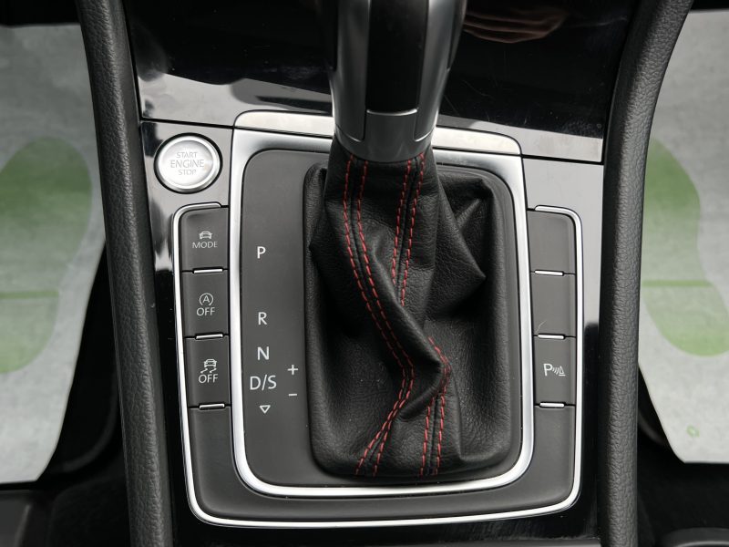 VOLKSWAGEN GOLF 7 VII PHASE 2 PERFORMANCE 2.0 TSI 245 DSG7 TOIT OUVRANT VIRTUAL ACC Garantie 6 mois