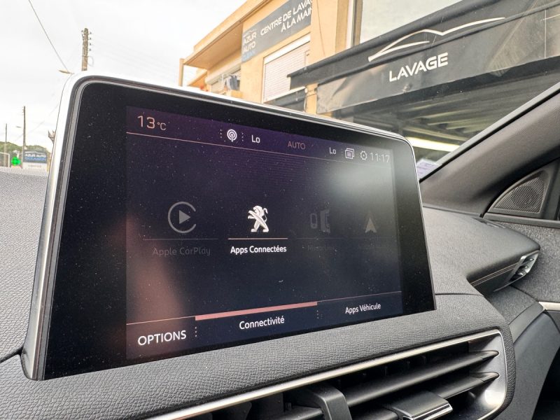 PEUGEOT 3008 SUV 1.6 