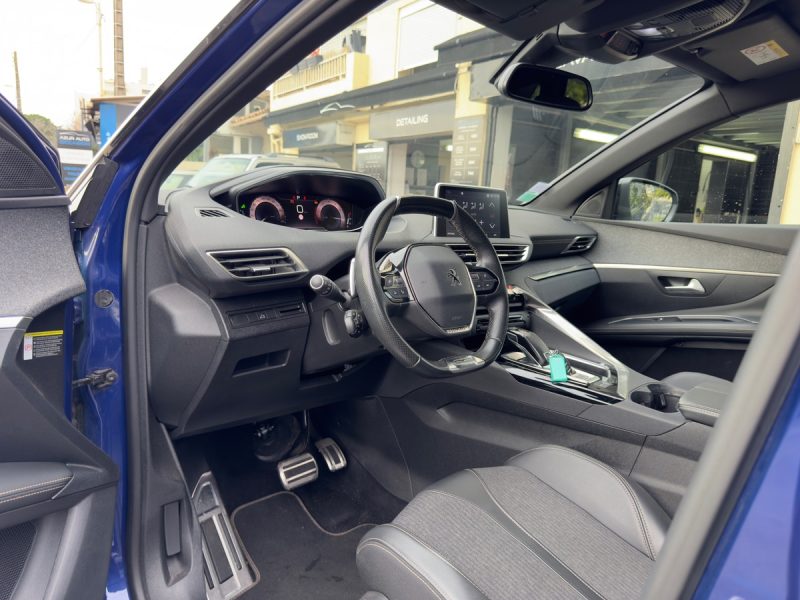 PEUGEOT 3008 SUV 1.6 