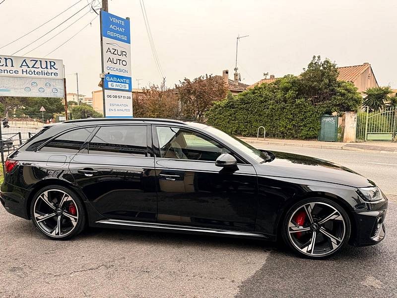AUDI A4 B9 AVANT 2020 BLACK EDITION