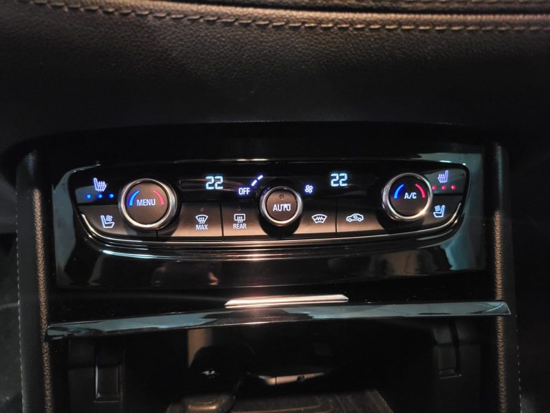 OPEL GRANDLAND X 1.2 Turbo 130cv Ultimate BVM6 / SIEGES CHAUFFANT-VENTILES/CAMERA DE RECUL/CHARGEUR 