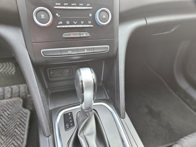 RENAULT MEGANE IV Berline bicorps trois ou cinq portes 2018