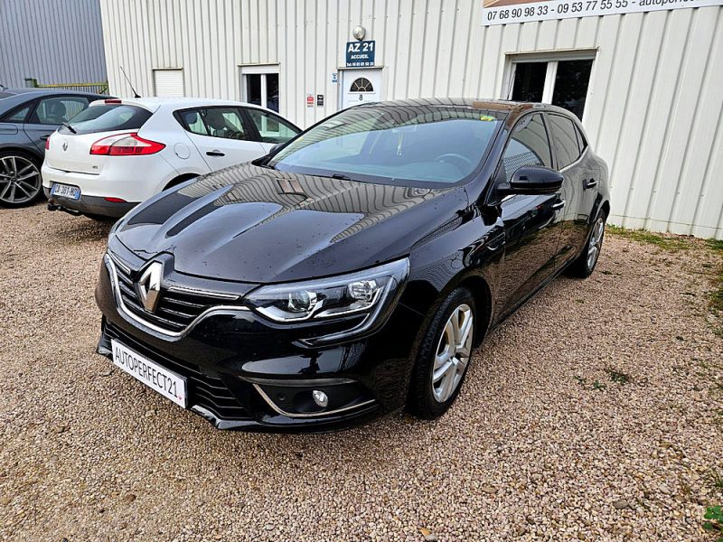 RENAULT MEGANE IV Berline bicorps trois ou cinq portes 2018