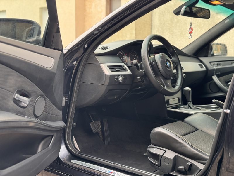 BMW SERIE 5 520 D E60 PACK M BOITE AUTOMATIQUE PAYEZ EN 4X