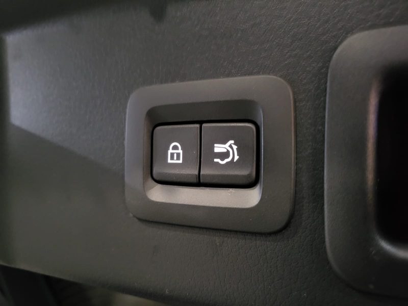 e-SKYACTIV-X M Hybrid 186 cv EXCLUSIVE LINE / TO / CAMERA 360 / CARPLAY