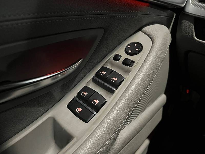 F10 3.0 535i xDrive 306 cv SPORT DESIGN / TO / SIEGES ELECTRIQUE / AFFICHAGE TETE HAUTE