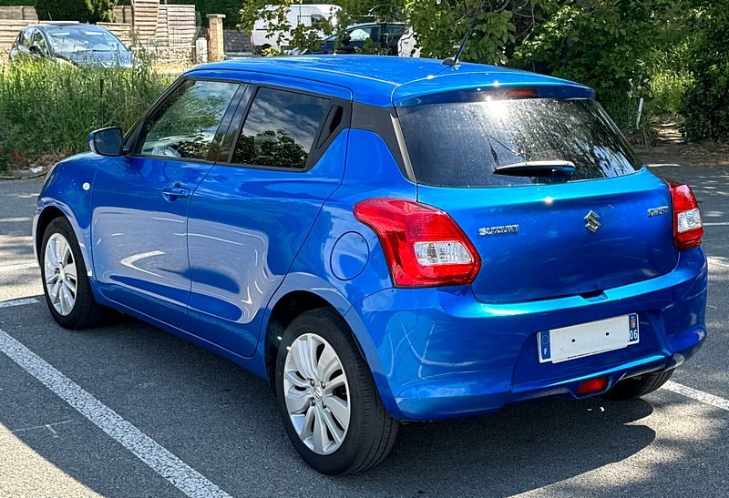 Suzuki Swift 1.2 DUALJET 90 PRIVILEGE