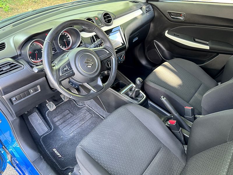 Suzuki Swift 1.2 DUALJET 90 PRIVILEGE