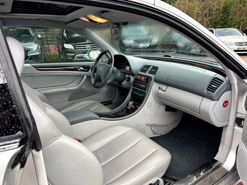 MEREDES CLK 320 2000