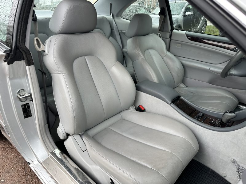 MEREDES CLK 320 2000