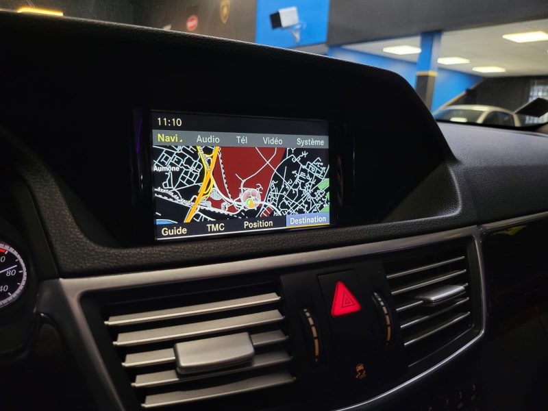 MERCEDES CLASSE E 250 CGI 204cv AVANTGARDE 1ER MAIN / CAMERA DE RECUL / ANGLE MORT / SIEGES SEMI ELE