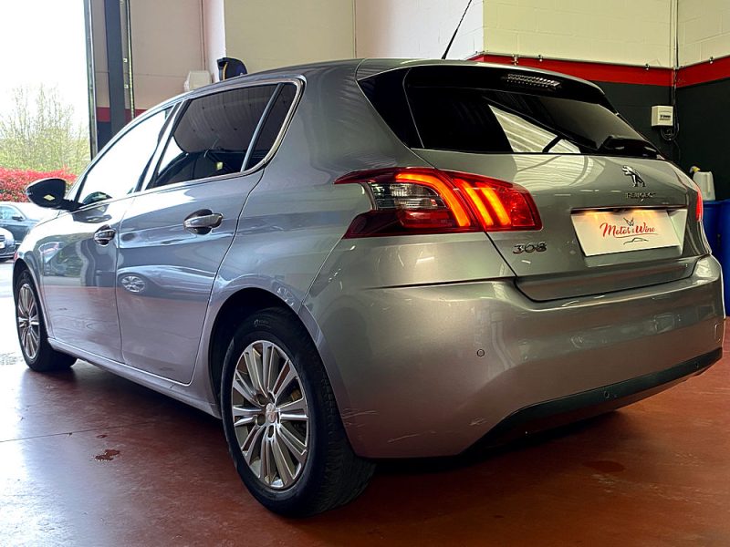 PEUGEOT  308 2021