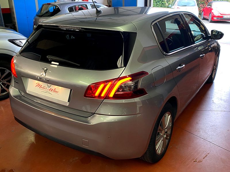 PEUGEOT  308 2021