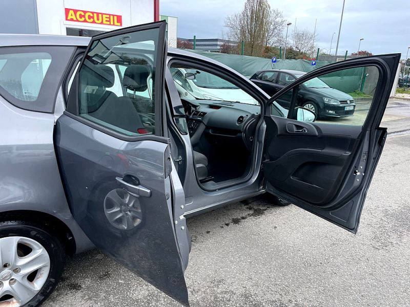 OPEL MERIVA  Monospace 2015