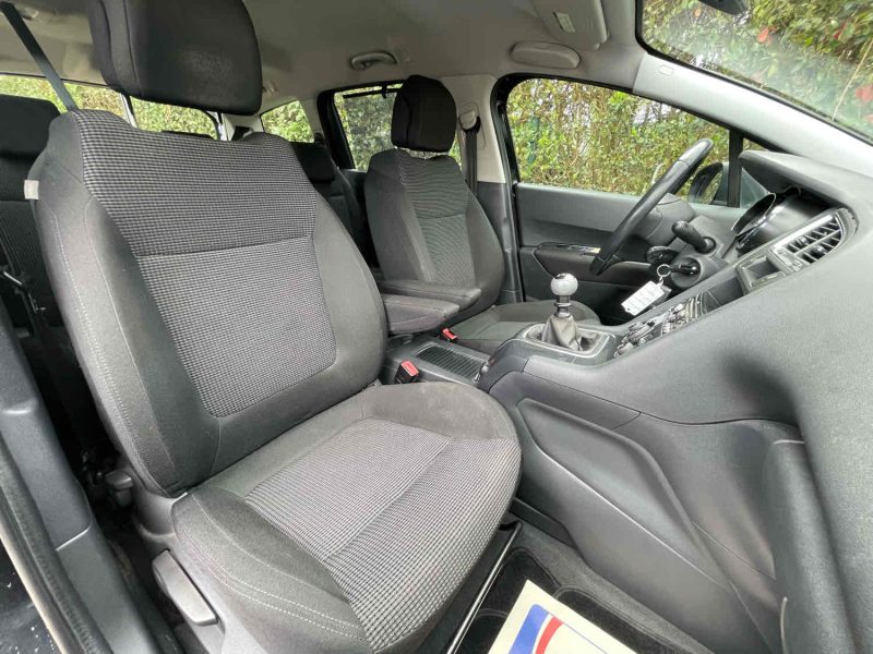 PEUGEOT 5008 2010 1.6 HDi 110cv