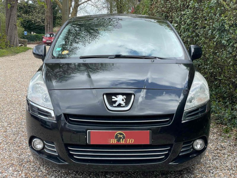 PEUGEOT 5008 2010 1.6 HDi 110cv