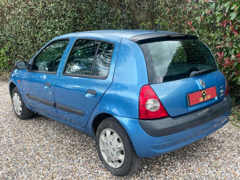 RENAULT CLIO II 2002 1.5 dCi  65cv