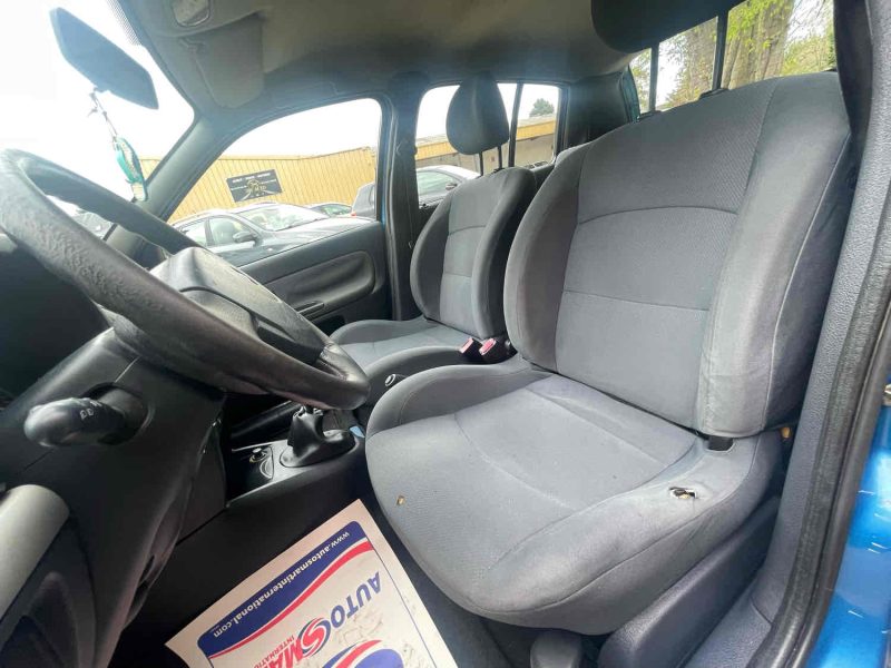 RENAULT CLIO II 2002 1.5 dCi  65cv